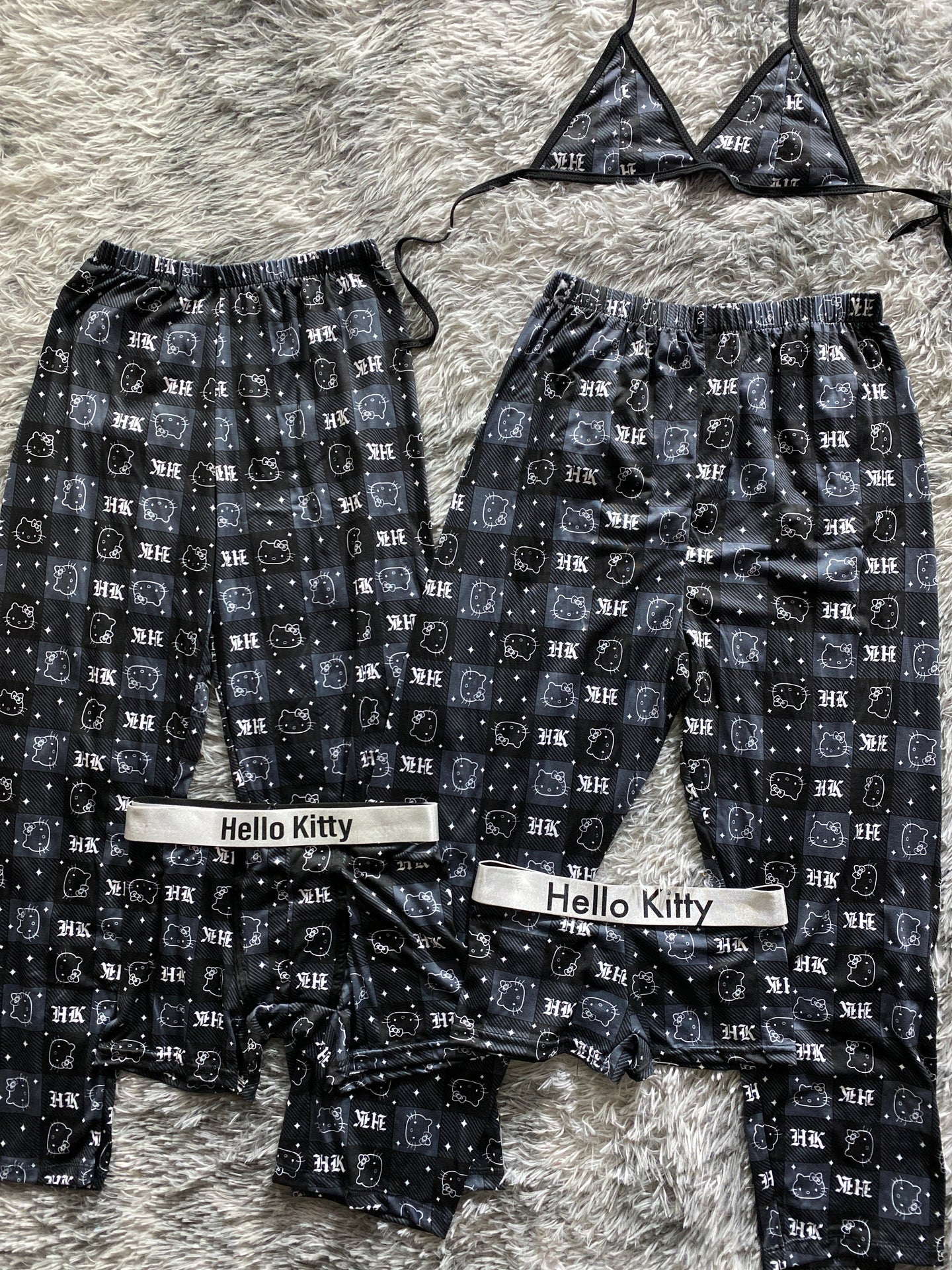 Hello Kitty plaid Print black 5 piece pajama set