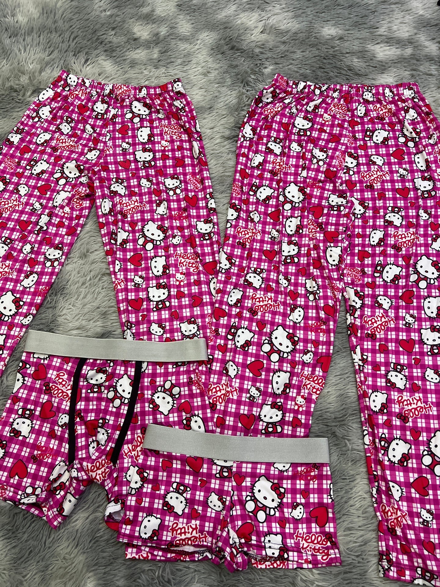 Hello Kitty Pink plaid Print 5 piece pajama set 😺💖