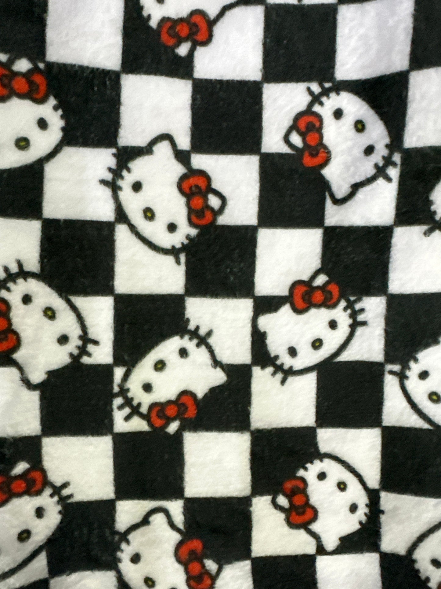 Hello Kitty Sin Color Duo de pijama afelpada.