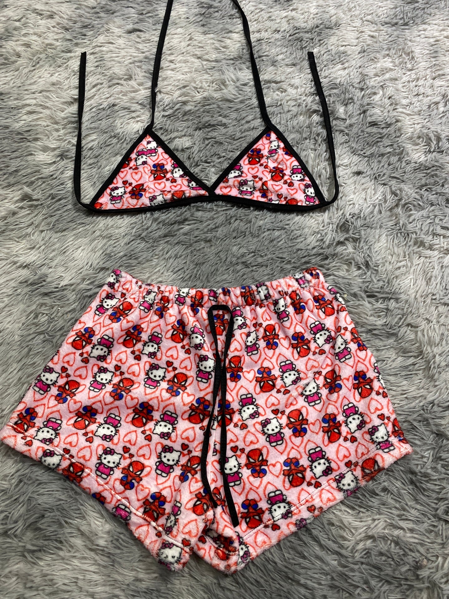 Spiderman con su novia Top con short unitalla de afelpado