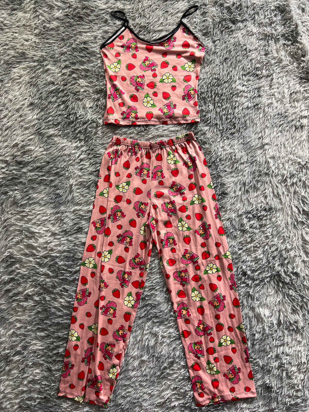 Rosita Fresita Fresas Y Flores Blusa Con Pantalón Pijama De Dama