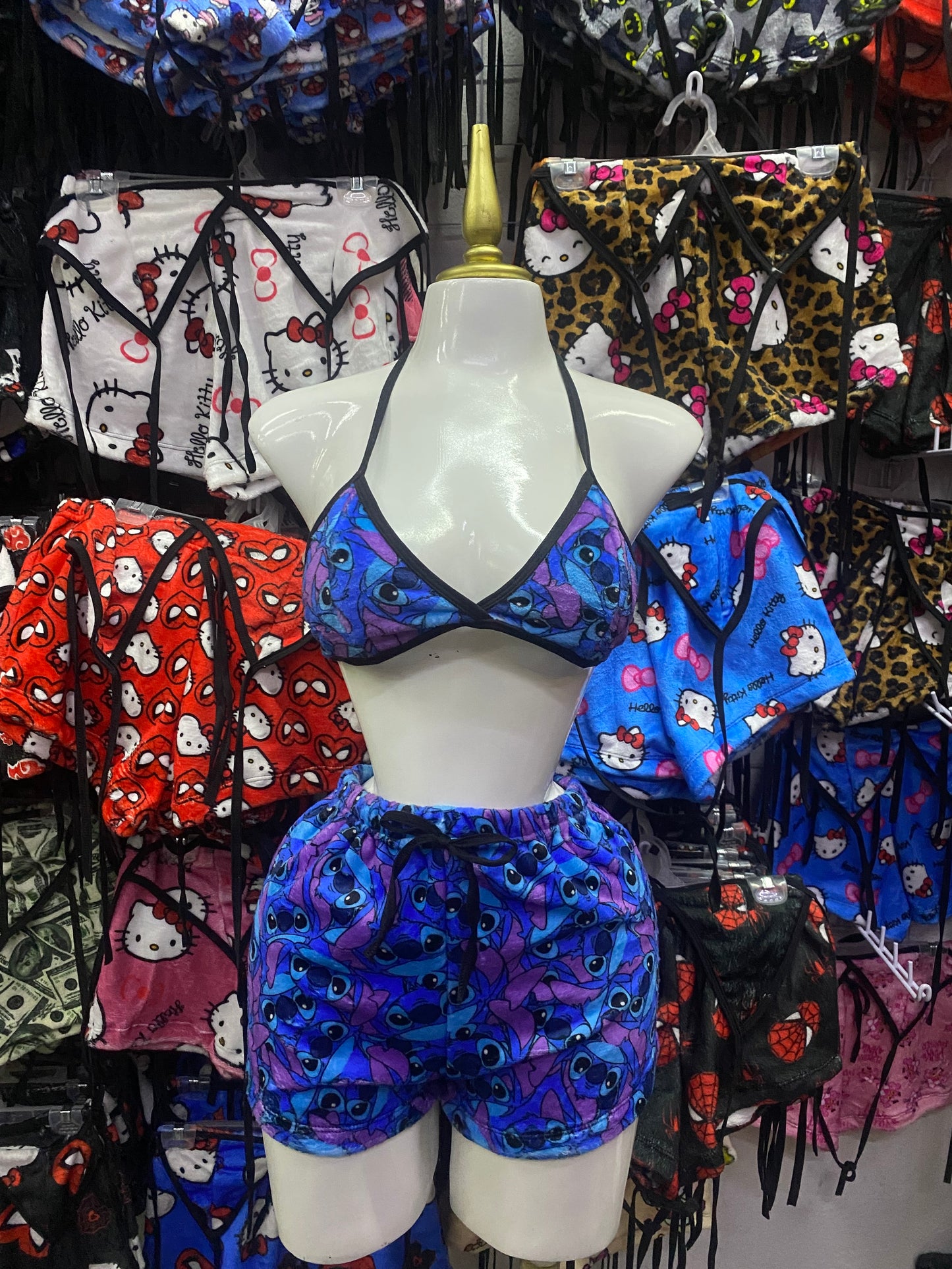 Stich clásico Pijama de dama short con top individual de dama afelpado