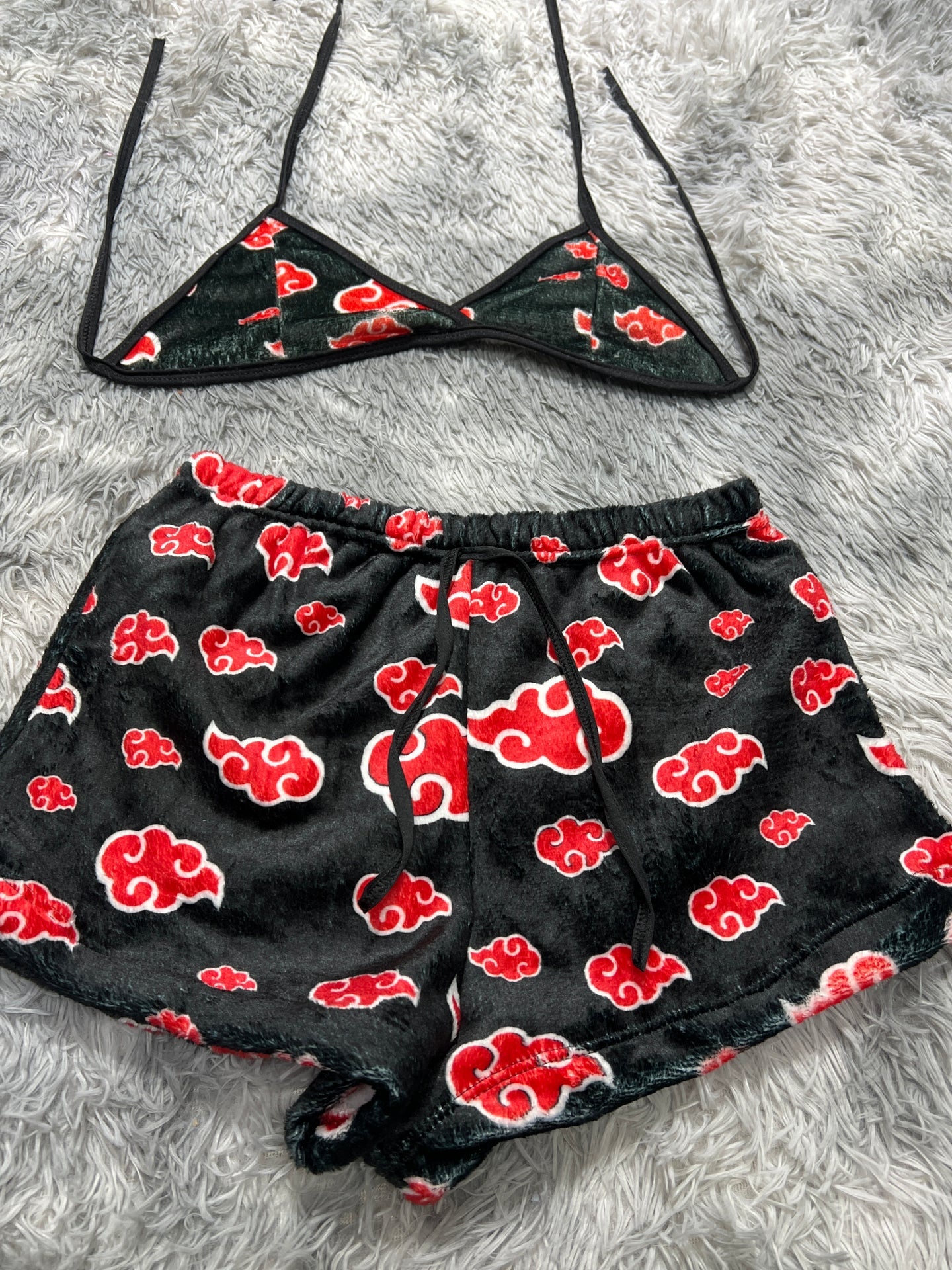 Nubes de Naruto Top con short unitalla de afelpad