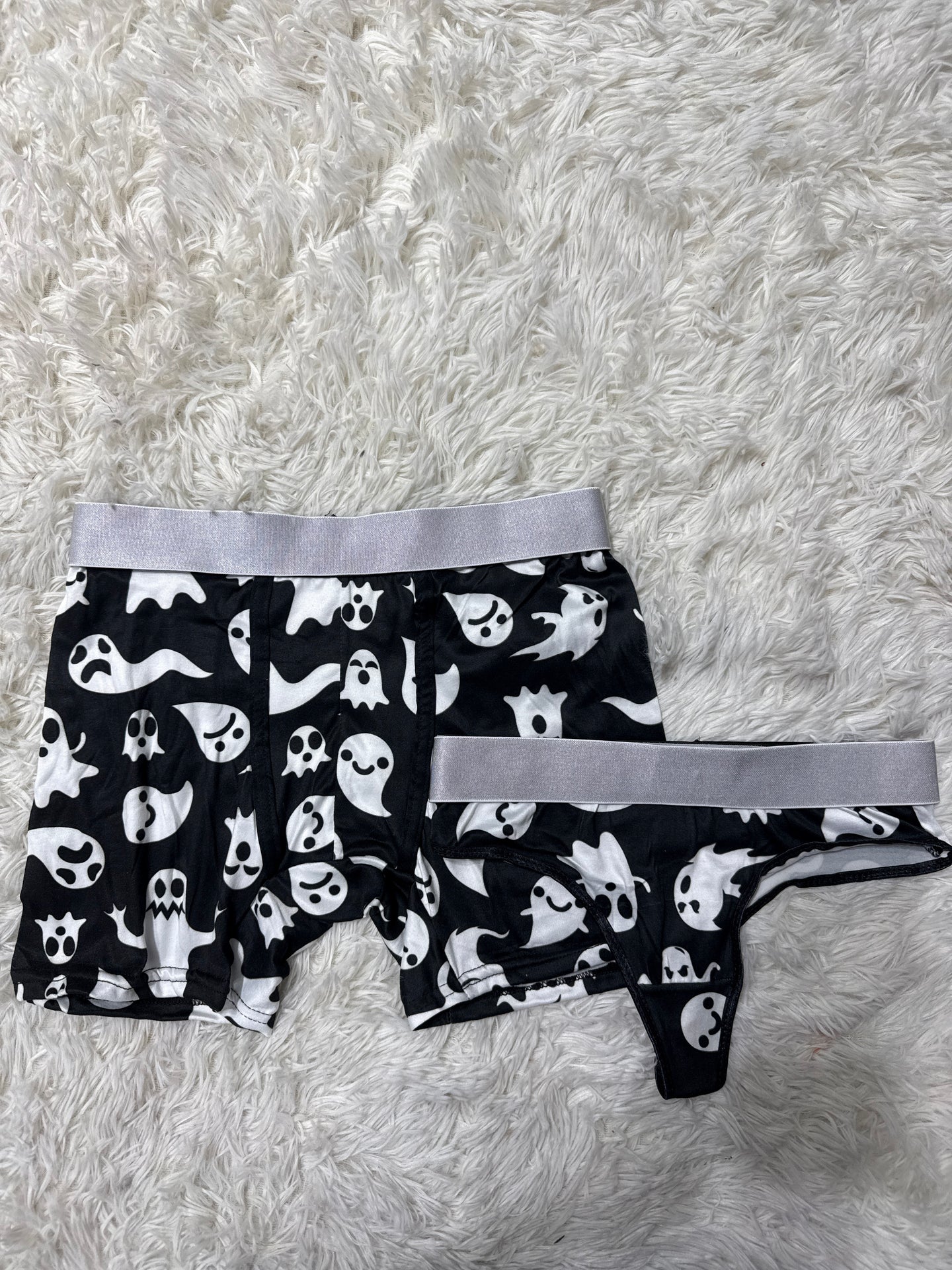 Fantasmas fondo negro duo de boxer con tanga
