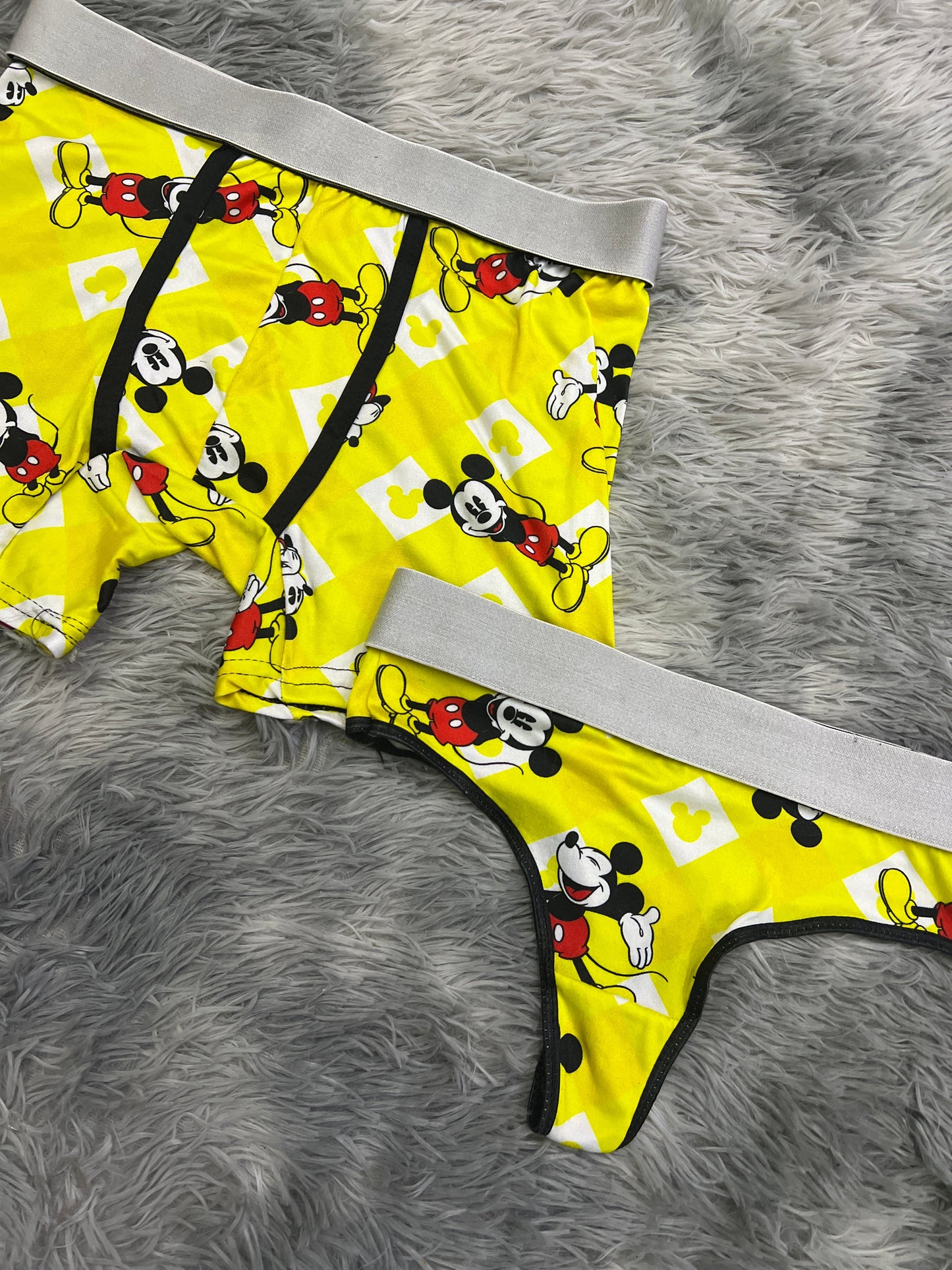 Mickey Mouse Amarillo duo unitalla con tanga