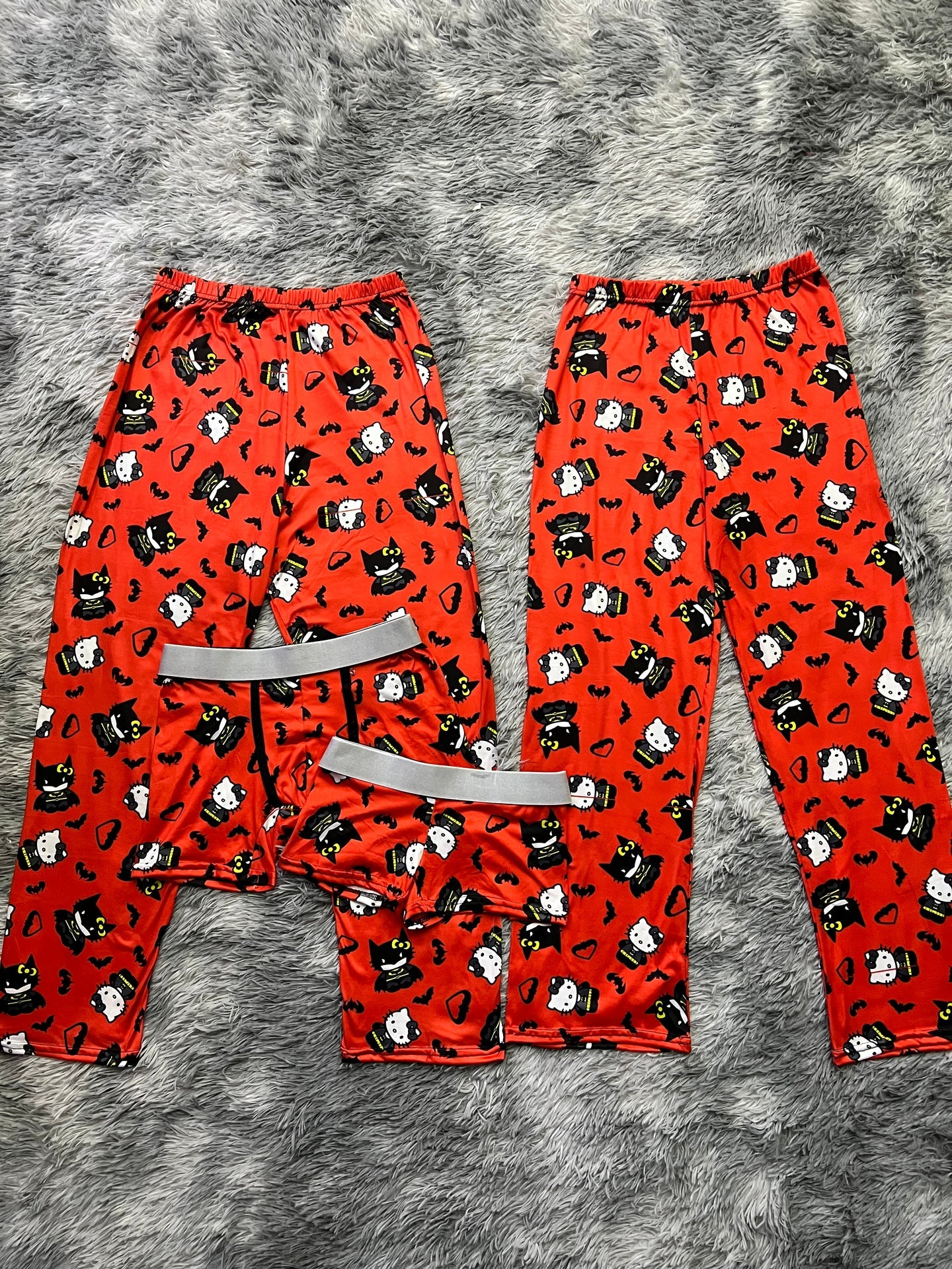 Hello Kitty Batman red Print 5 piece pajama set 😺
