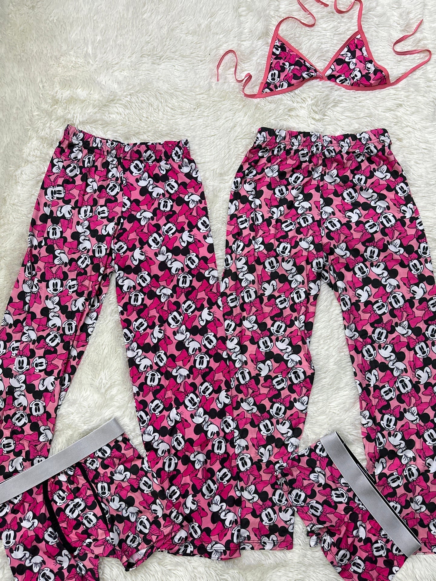 Minnie Mouse 5 piece pajama set 🩷