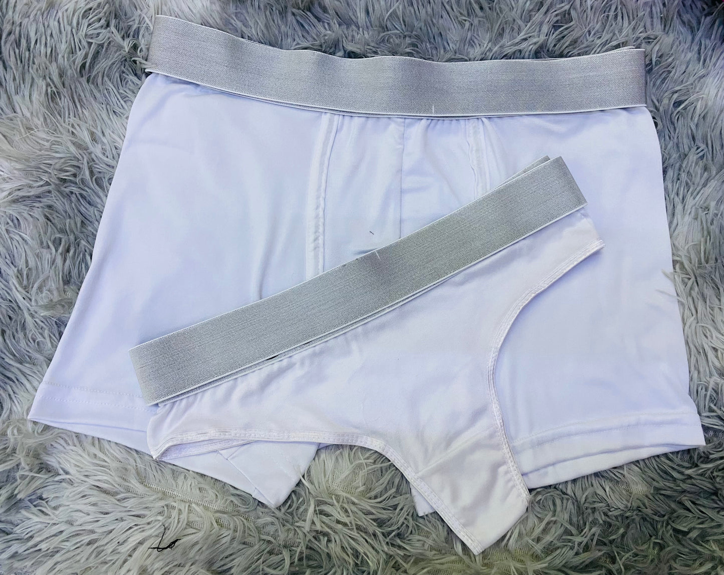 Boxer con tanga en color blanco.