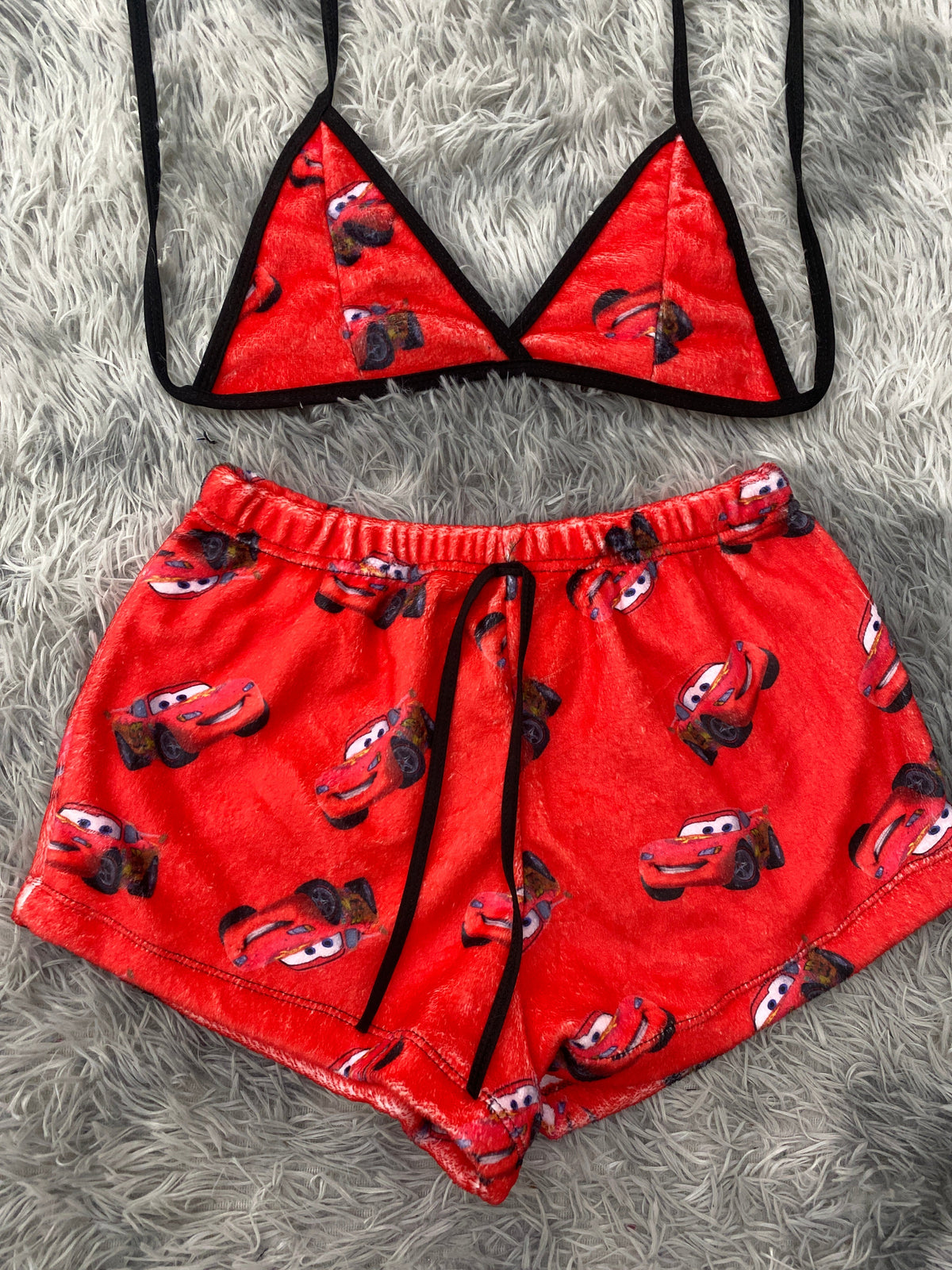 Mcqueen rojo top con short unitalla de afelpado