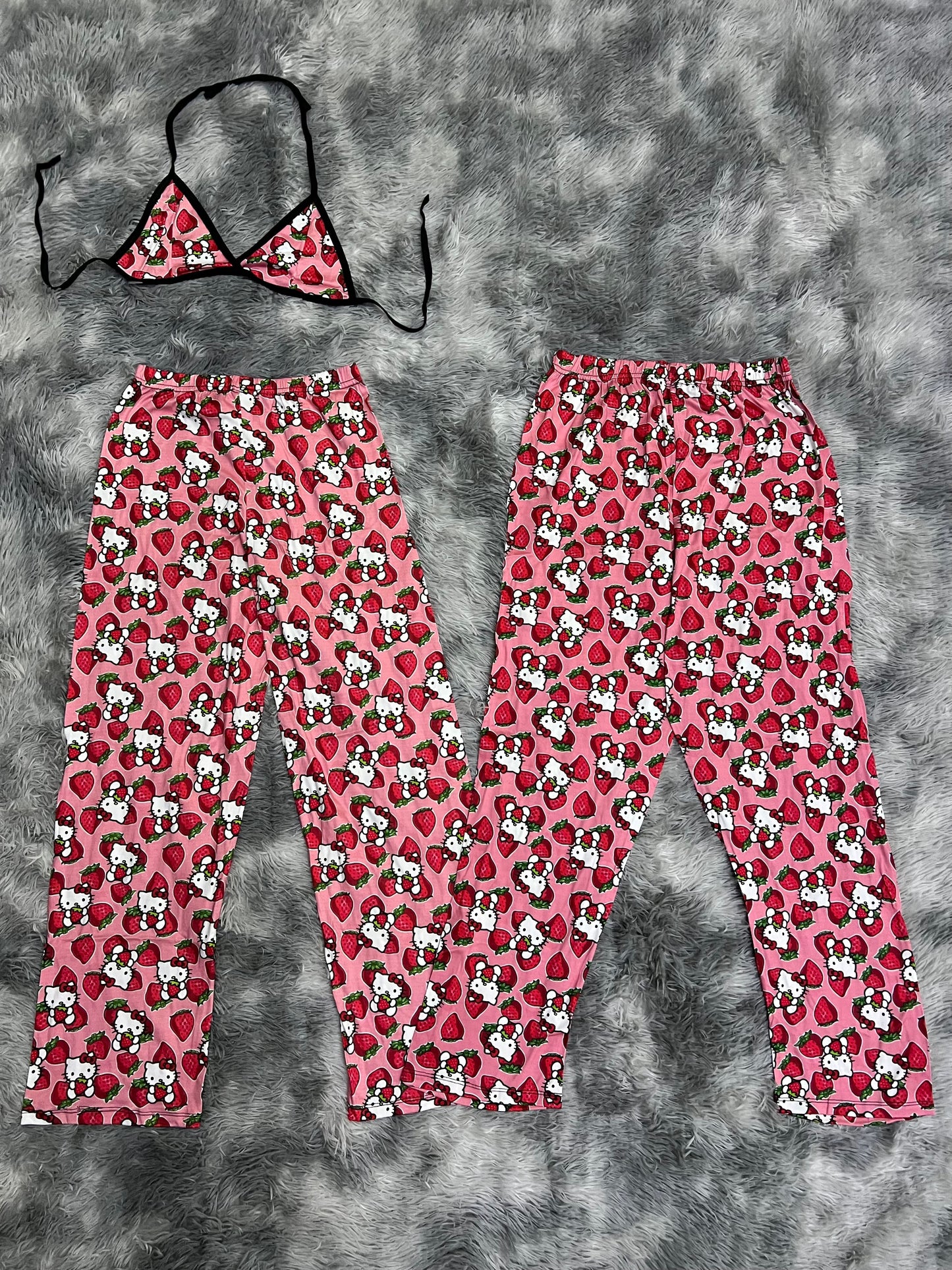 Hello Kitty fresa pijama 5 piezas