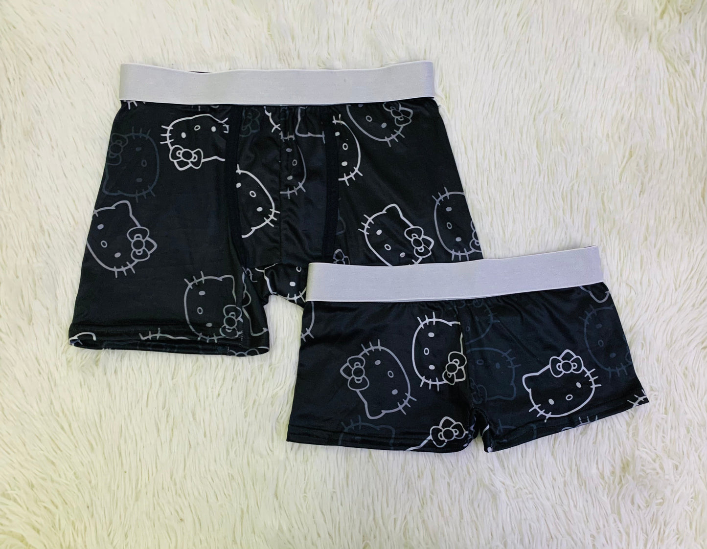 Silueta Gato Sin Color Duo de pijama de 5 piezas.