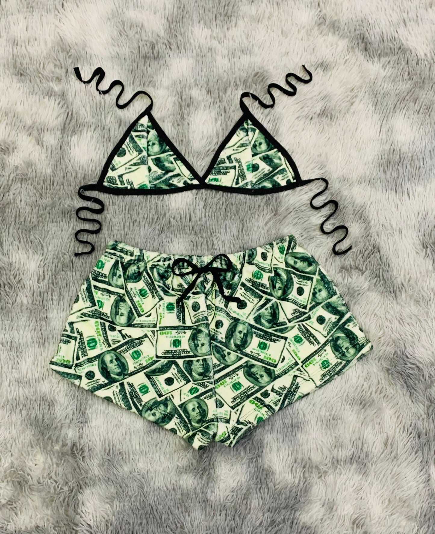 Short con top afelpado Dólar