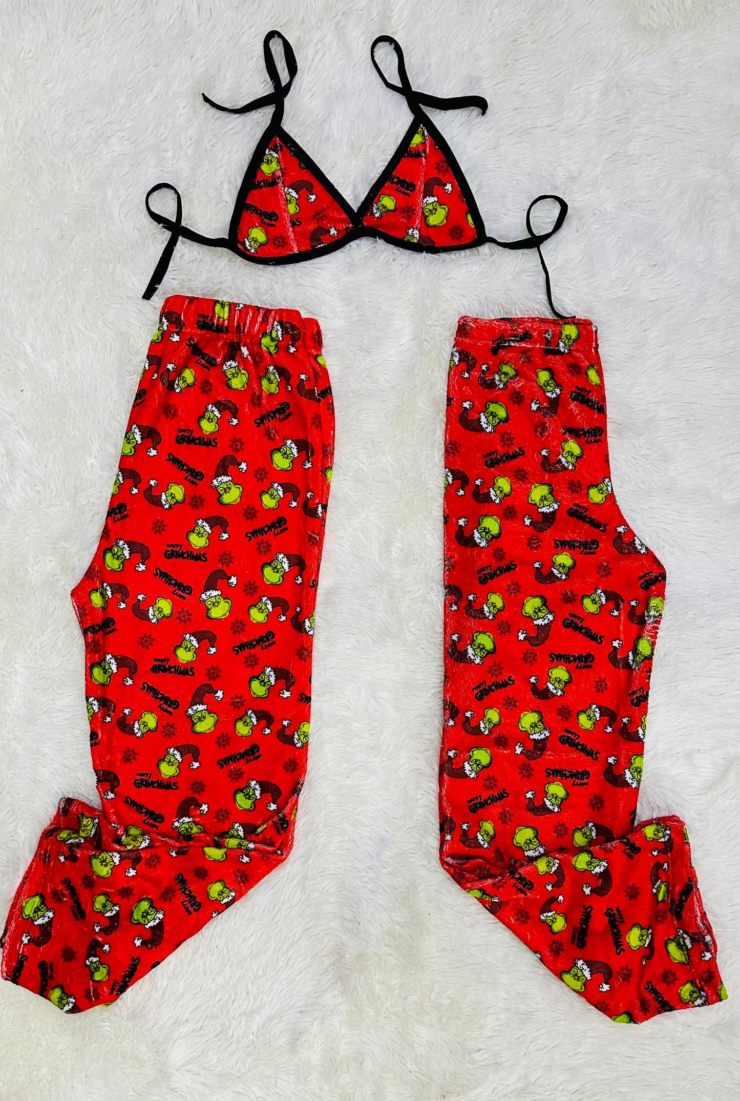 Grinch Rojo Dúo De Pijama Afelpada.