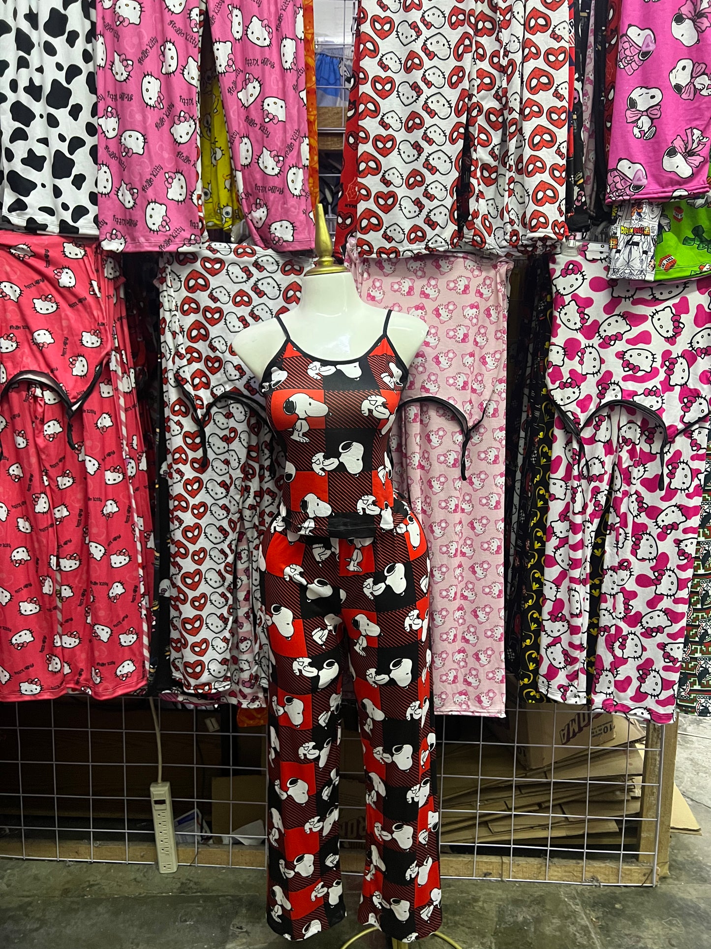 Snoopy cuadros rojos Pijama de dama con blusa y pantalón individual de dama