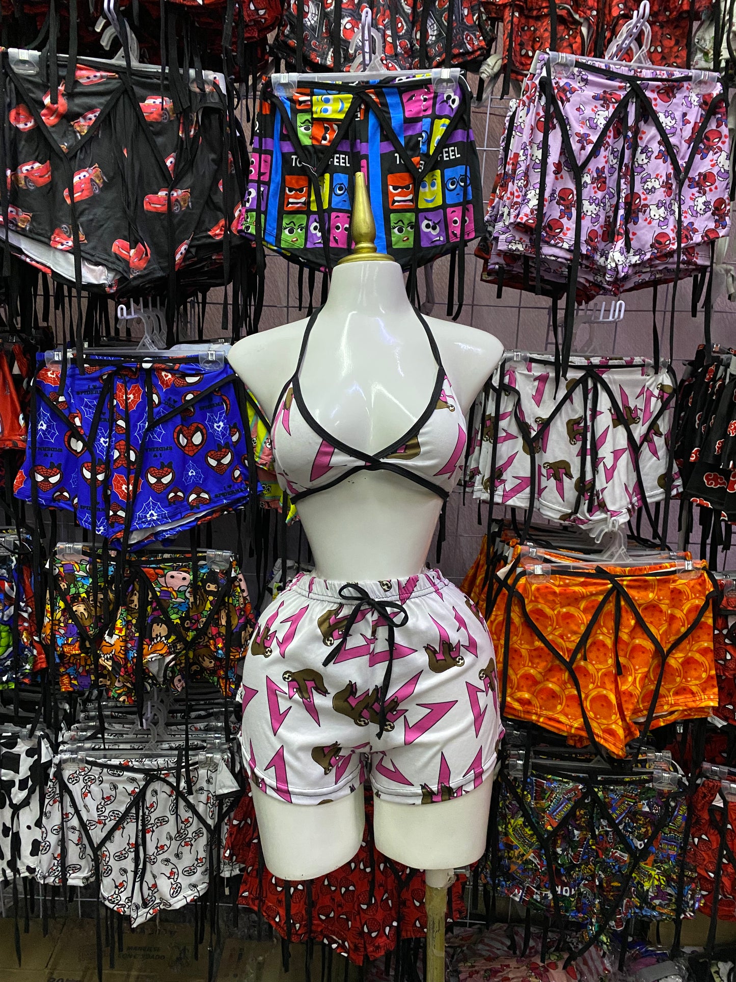 CT rosa fondo blanco Pijama de dama short con top individual de dama