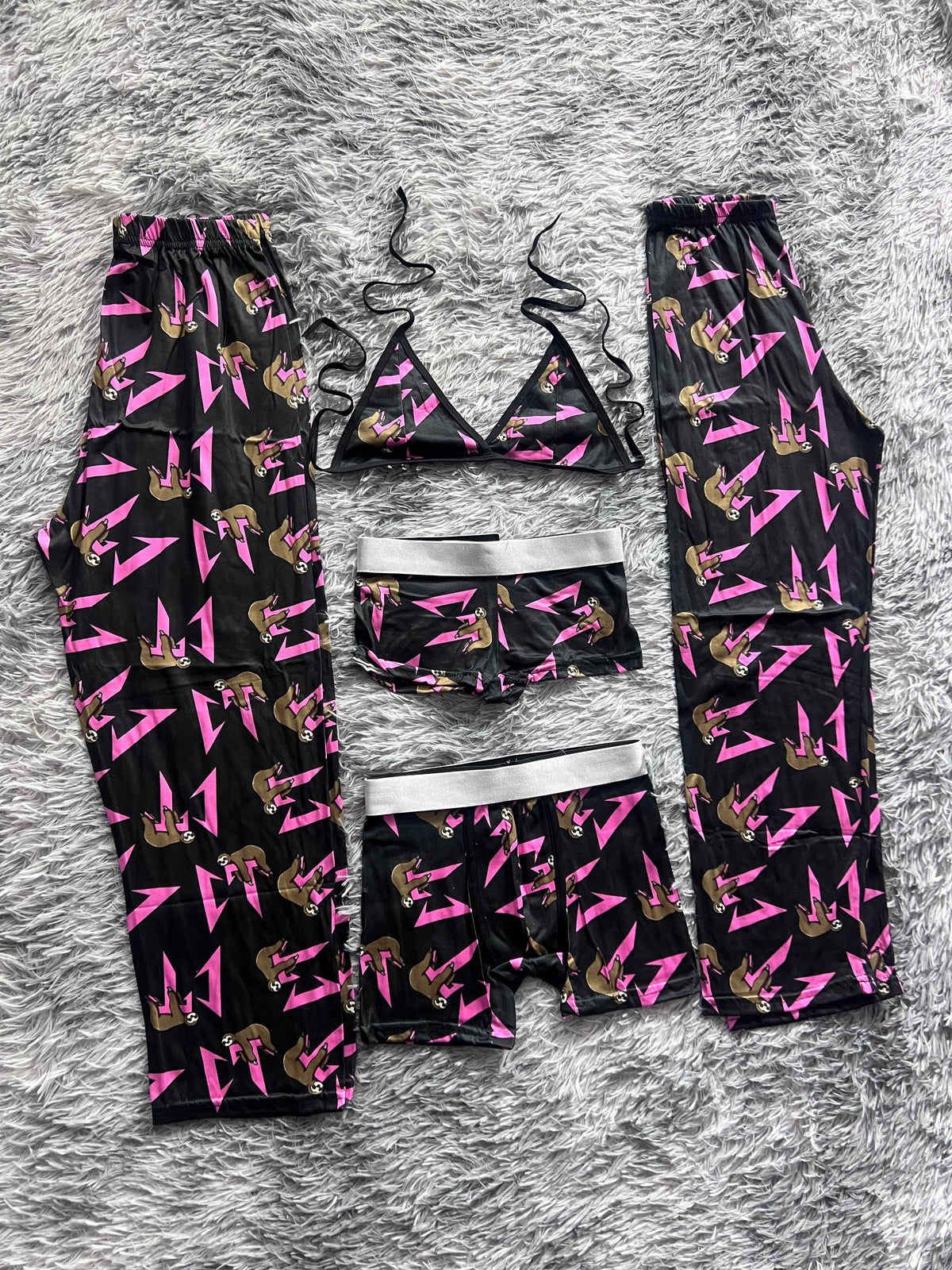 Ct Rosa Y Negro Pijama De 5 Piezas