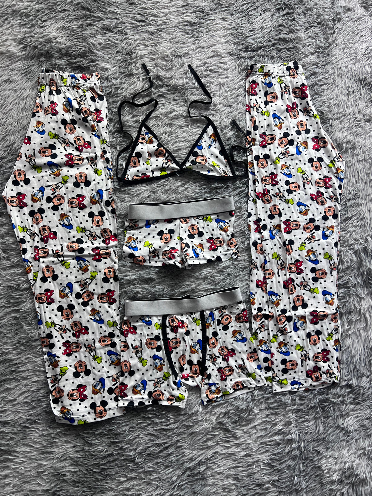 Mickey Y Minnie Puntitos Pijama De 5 Piezas
