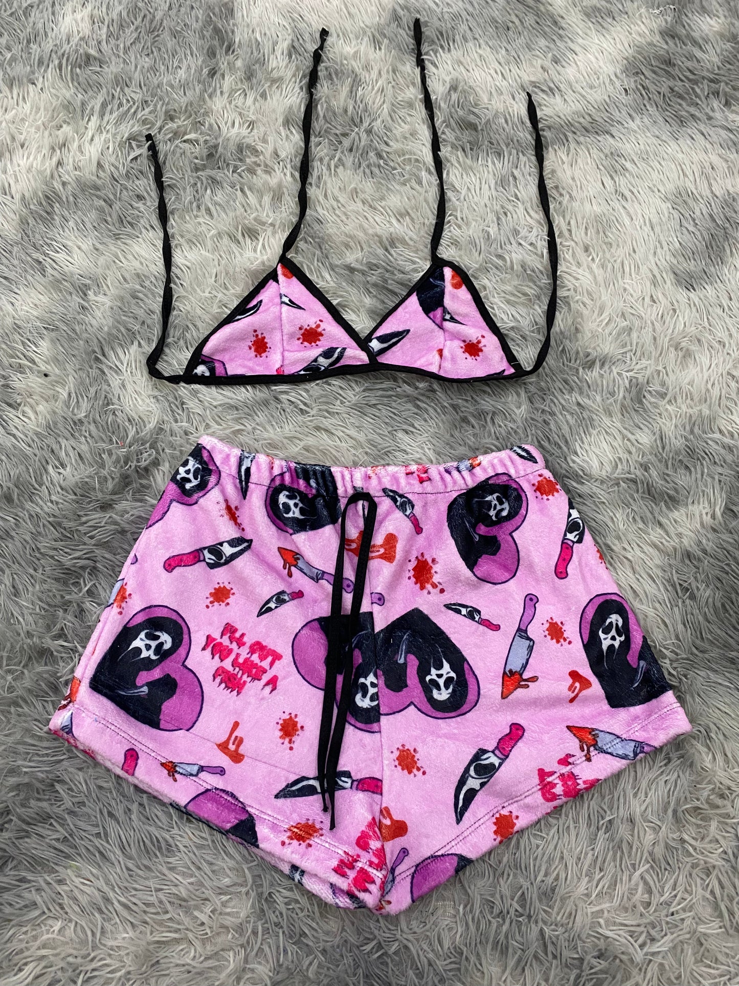 Ghost face Rosa top con short unitalla de afelpado