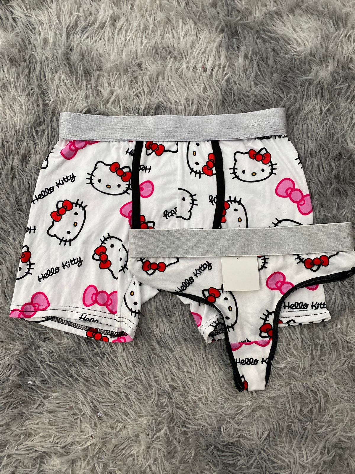 Hello kitty y moños fondo blanco Duo Unitalla Con Tanga