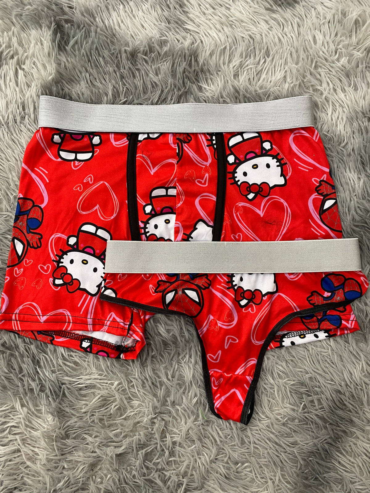 Spider kitty corazones fondo rojo Duo Unitalla Con Tanga