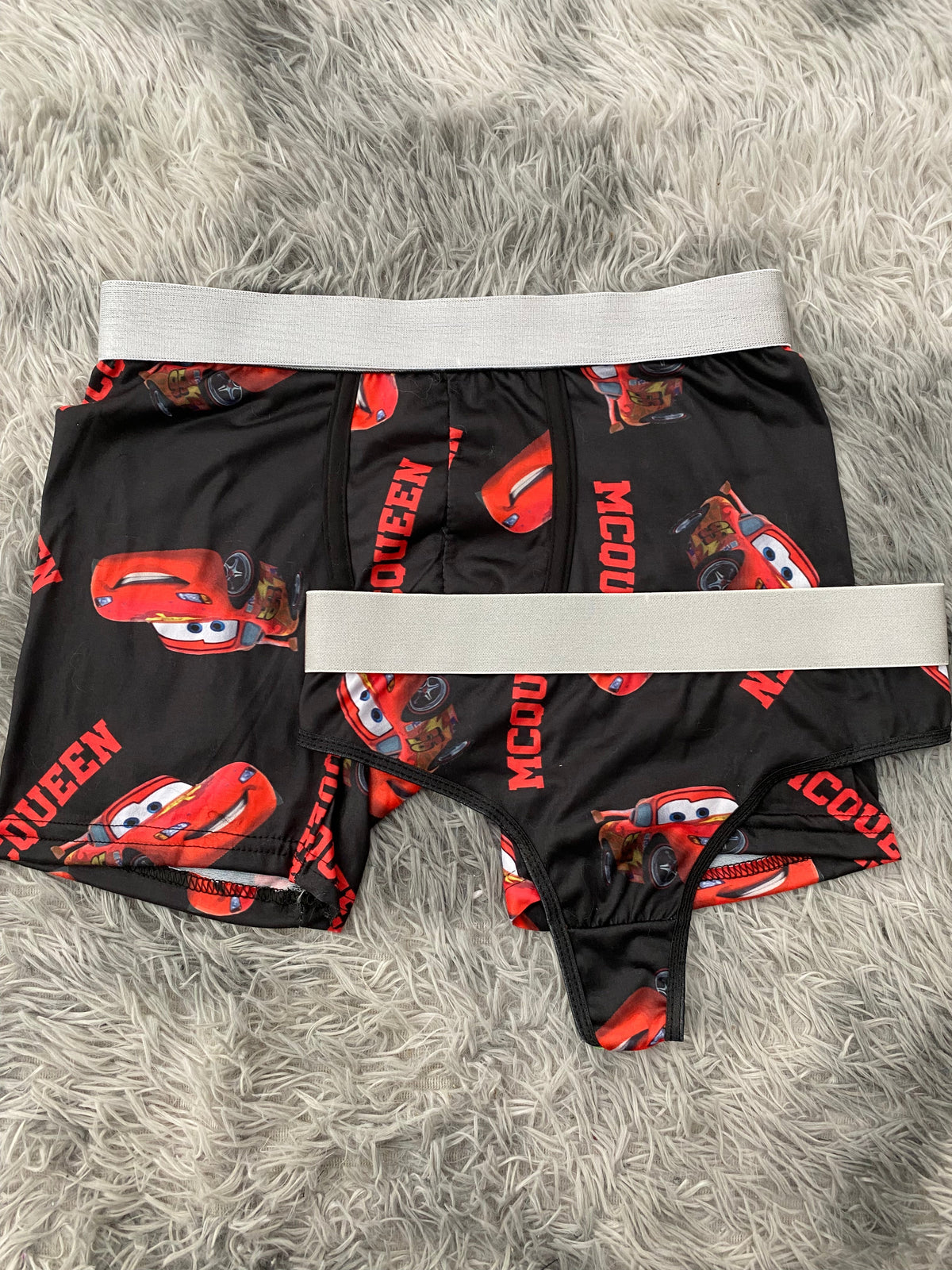 McQueen letras fondo negro Duo Con Tanga Xl
