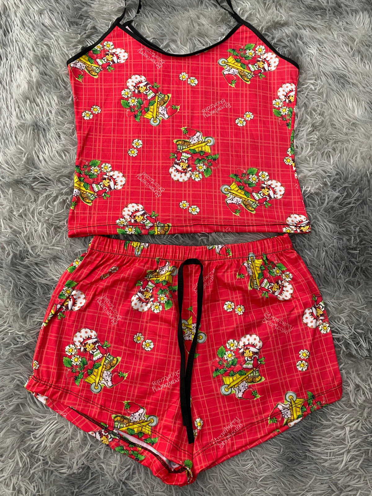 Rosita Fresita con su gato cuadros Unitalla Blusa Con Short brush