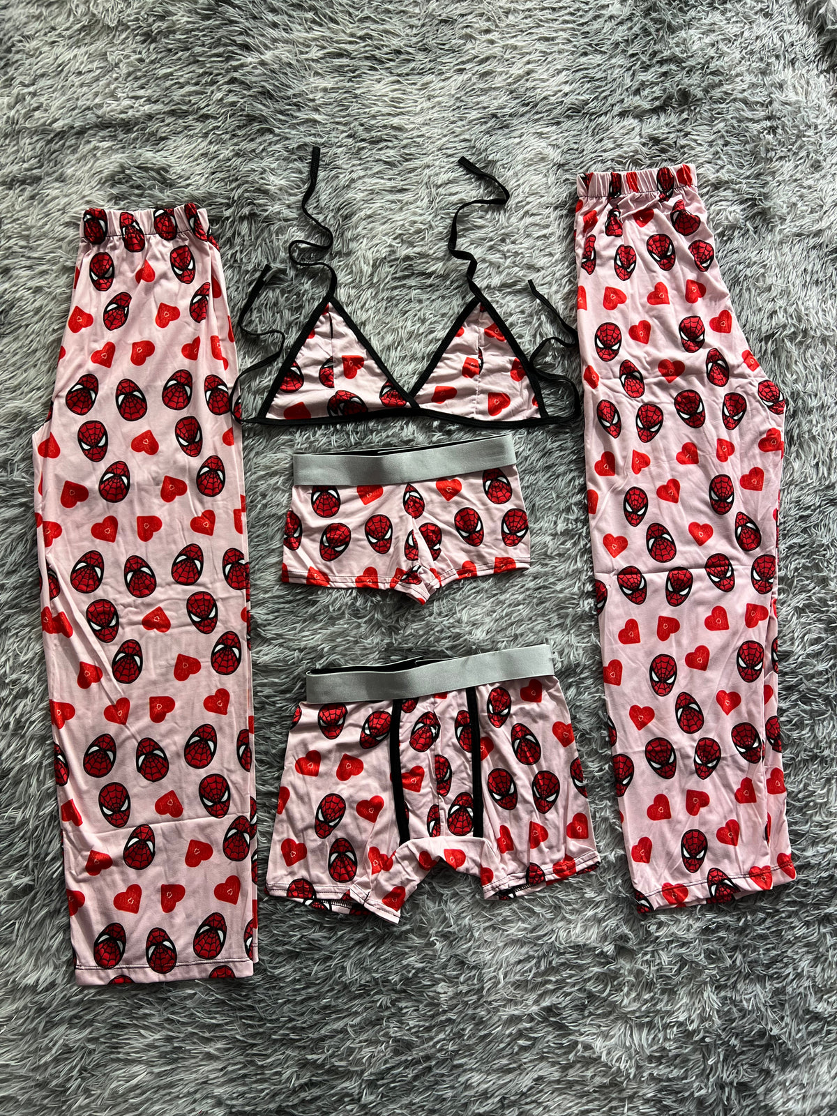 Spiderman Corazones Rosas Pijama De 5 Piezas