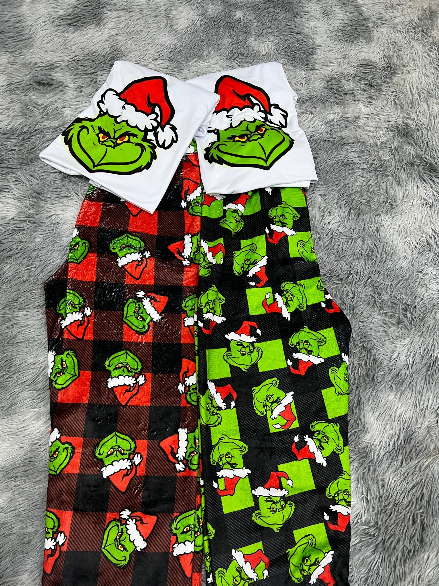 Grinch Verde duo de pijama afelpada con playera