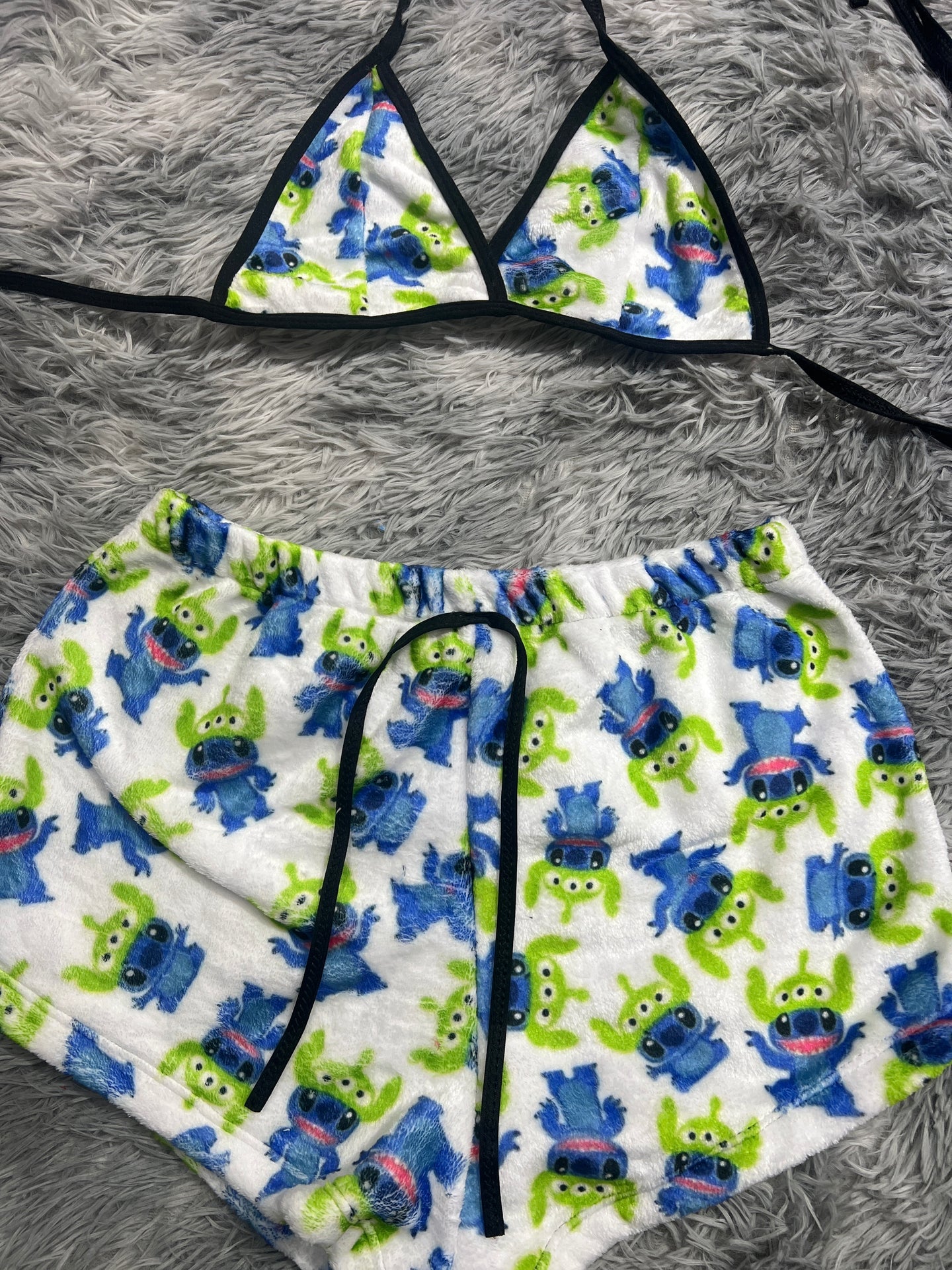 Stich Marciano Top con short unitalla de afelpado