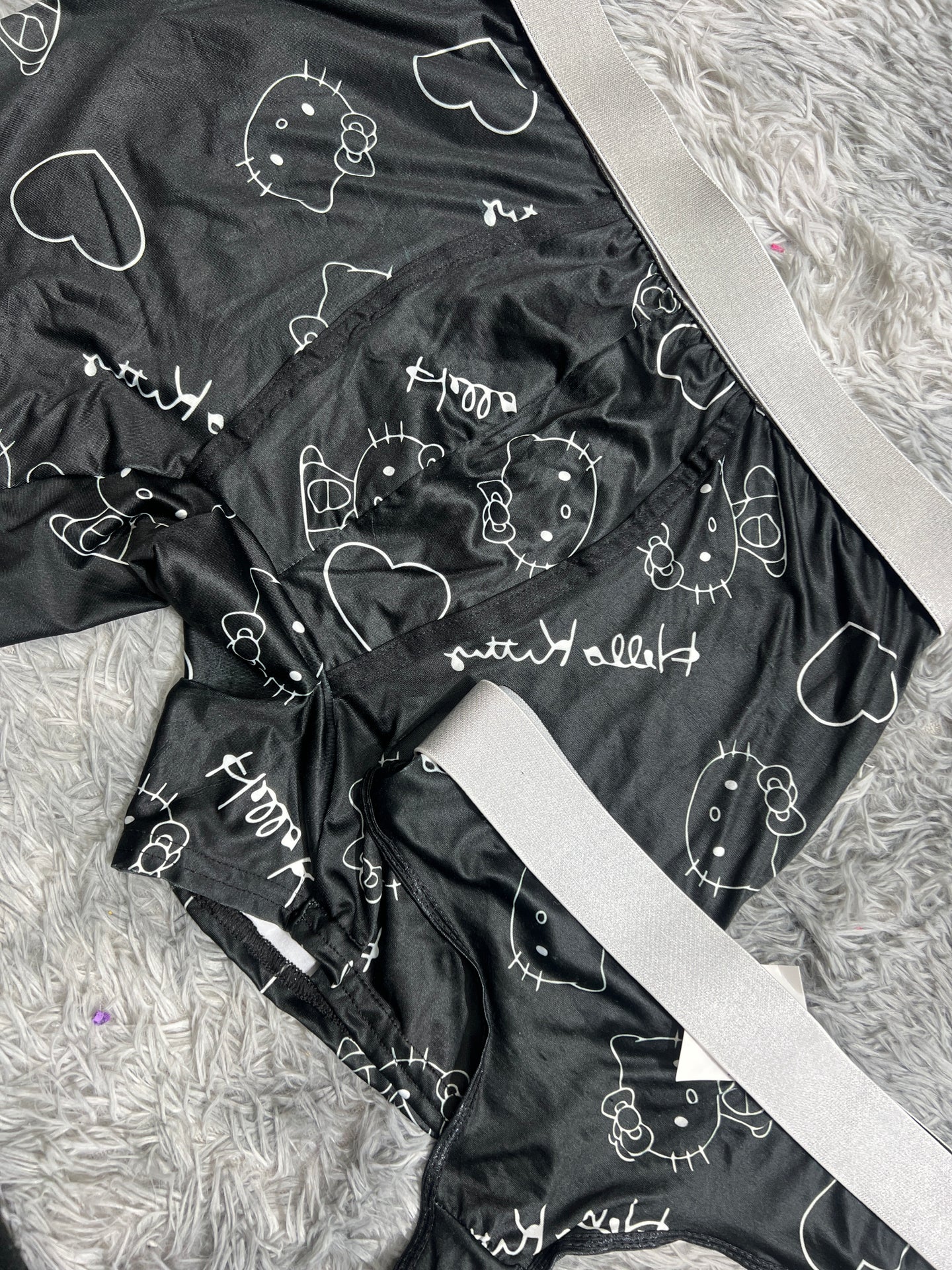 hello kitty negro de tanga XL