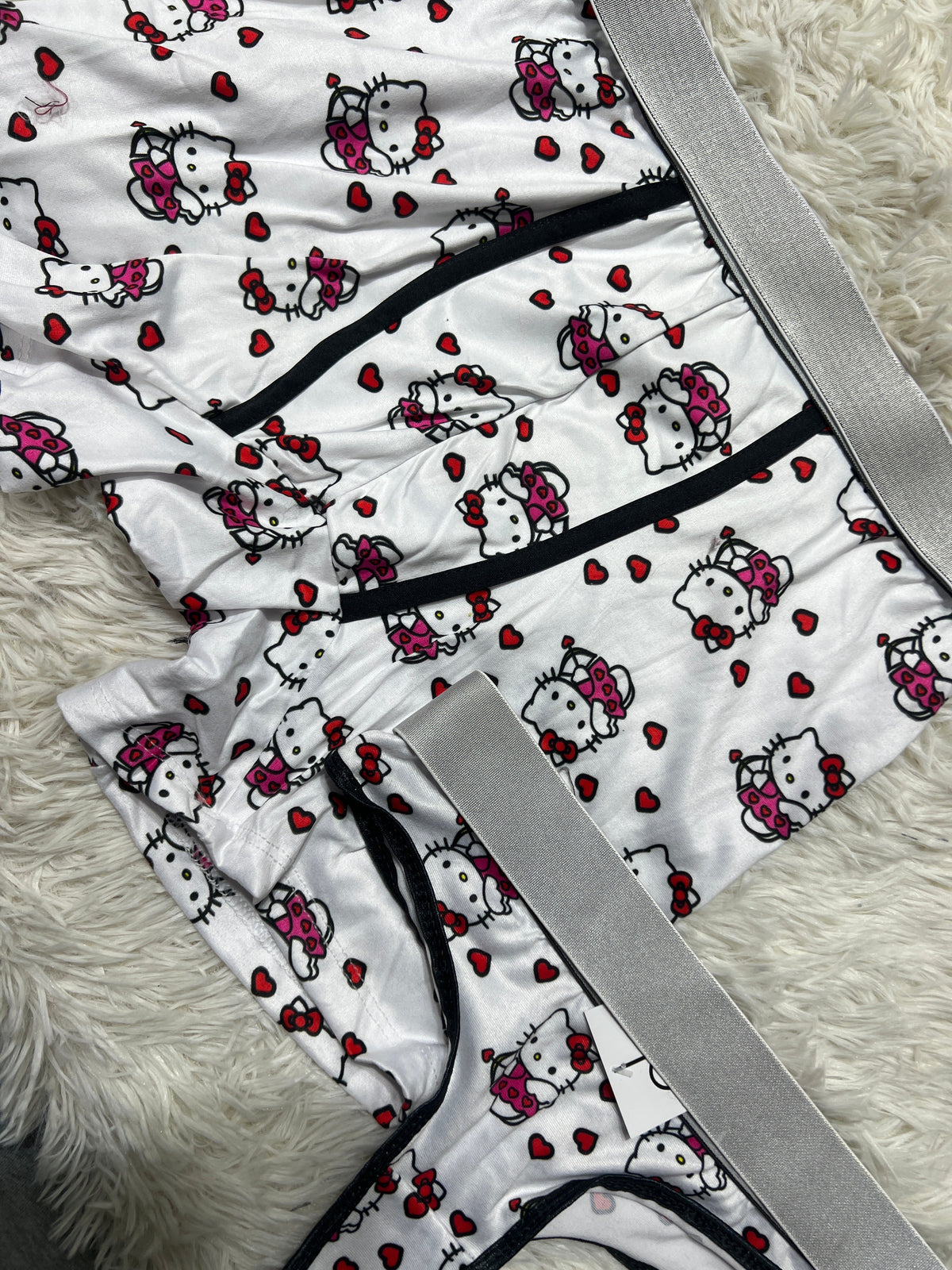 Hello Kitty Cupido Dúo Xl Con Tanga