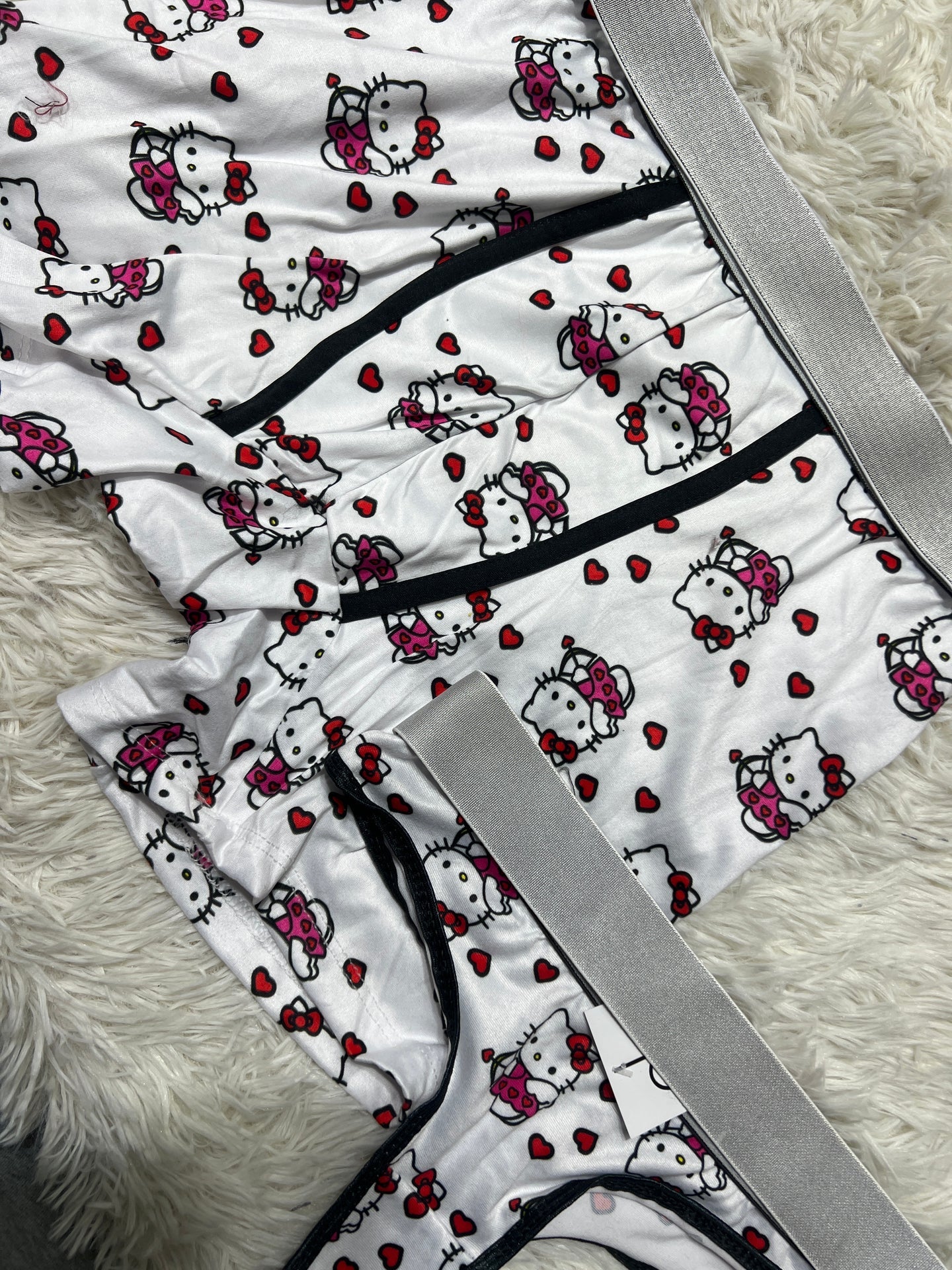 hello kitty cupido dúo XL con tanga