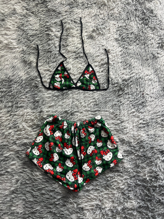 Hello Kitty Navideña Fondo Verde Con Negro Cuadros Top Con Short Unitalla De Afelpada