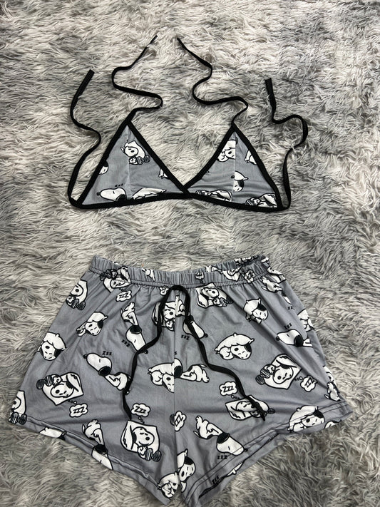 snoopy gris durmiendo Top con short unitalla de brush