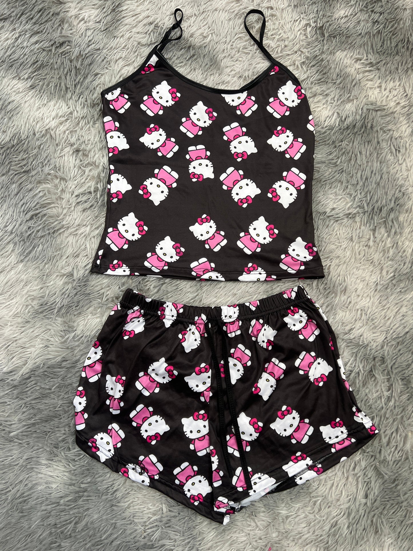 hello kitty blusa con short