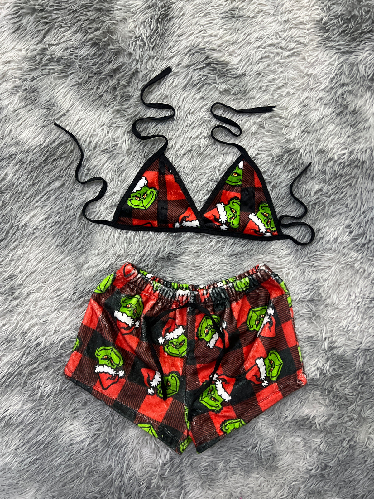 El Grinch Cuadros Rojos Top Con Short Unitalla De Afelpada