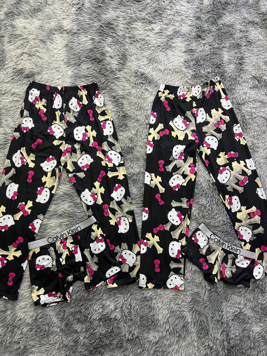 Hello Kitty Cruces Azul Duo de pijama de 5 piezas.
