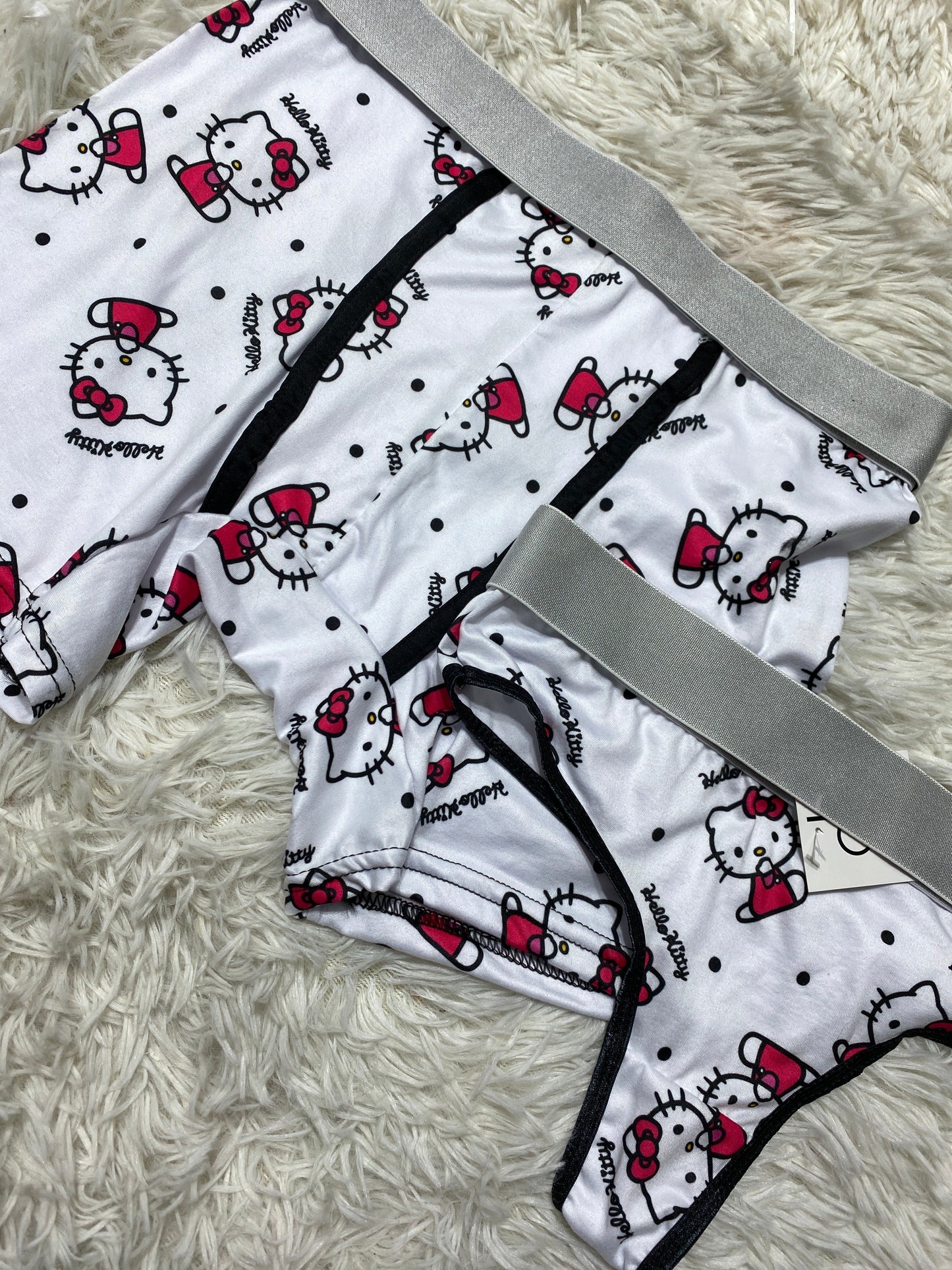 Hello kitty puntos duo unitalla con tanga