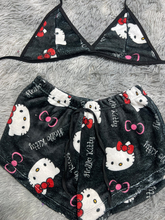 hello kitty negro top con short unitalla de afelpada