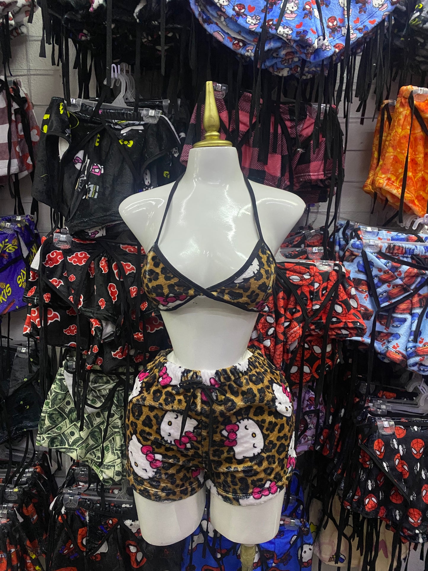 Hello Kitty animal print Pijama de dama short con top individual de dama afelpado