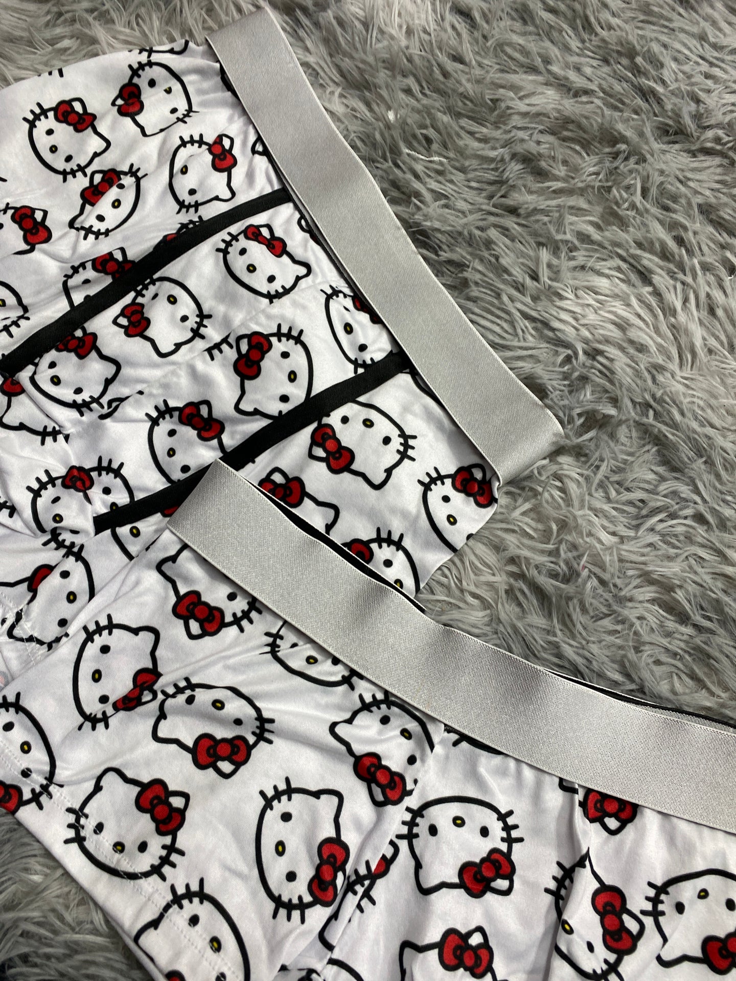 Hello kitty Caras fondo blanco duo con boxer xl