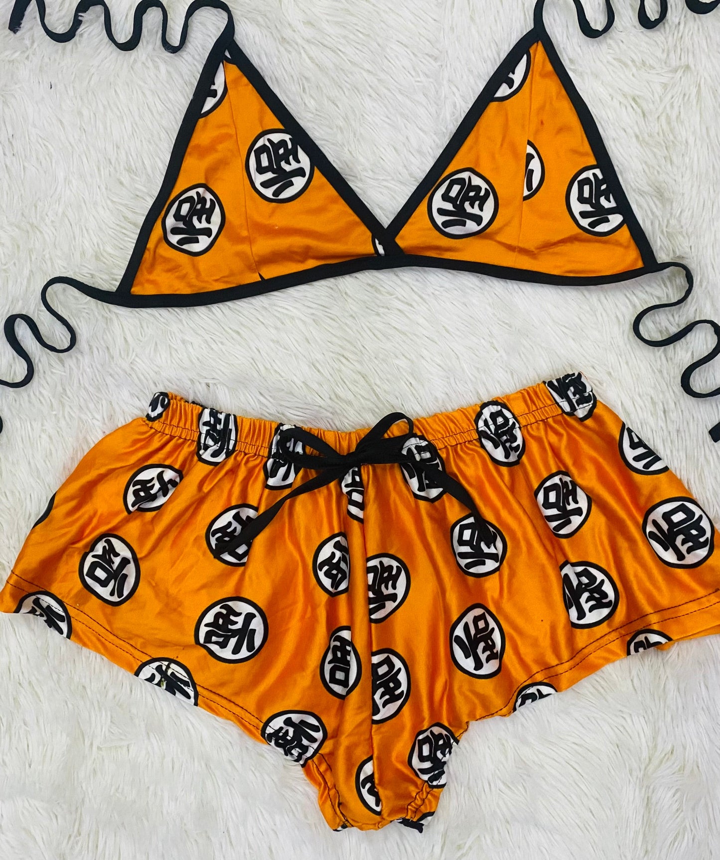 Dragon Ball Shorts Multicolor duo short con top