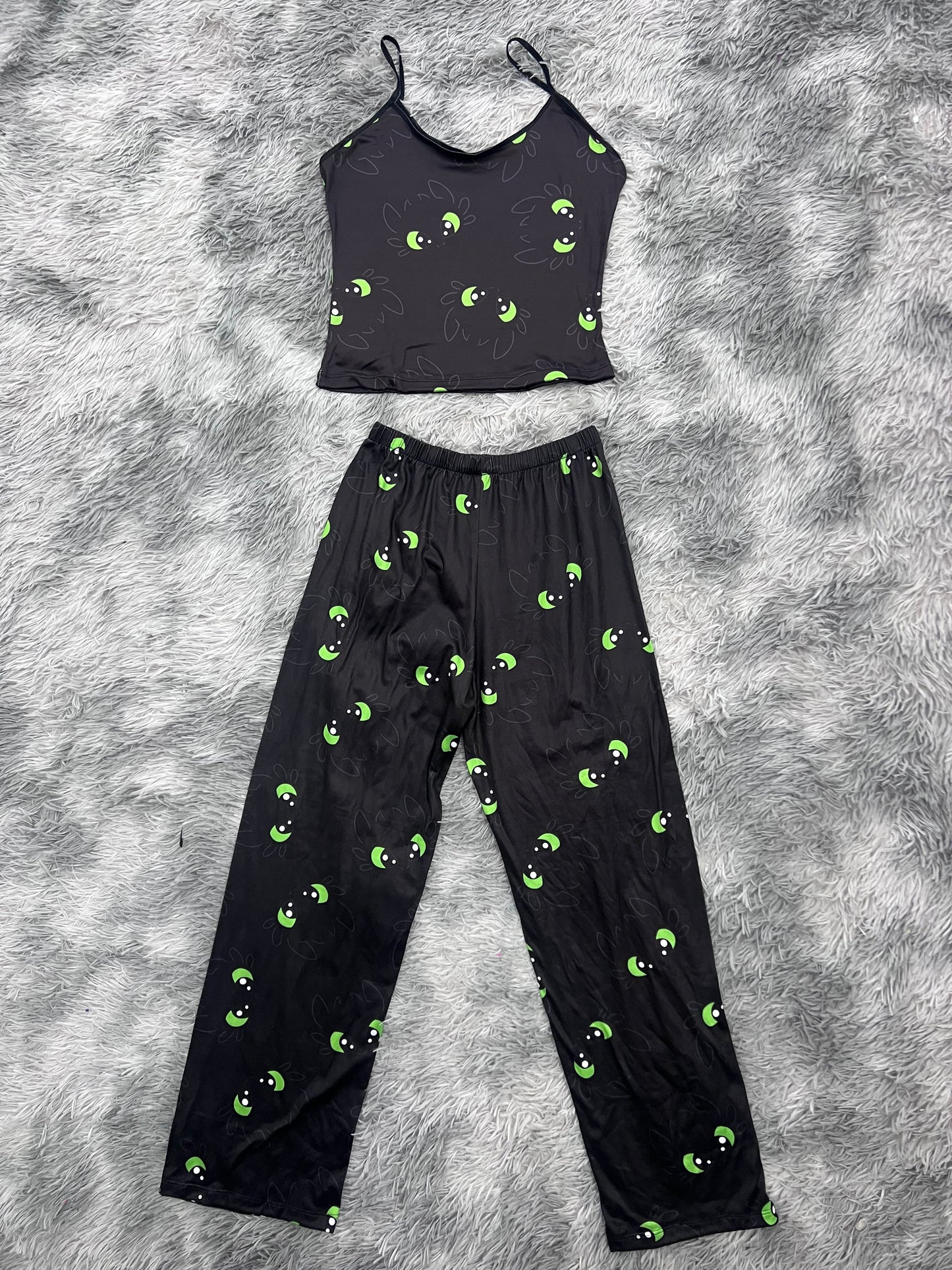 chimuelo blusa con pantalón pijama de dama