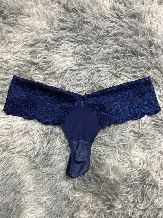 Tanga de dama con moño azul marino
