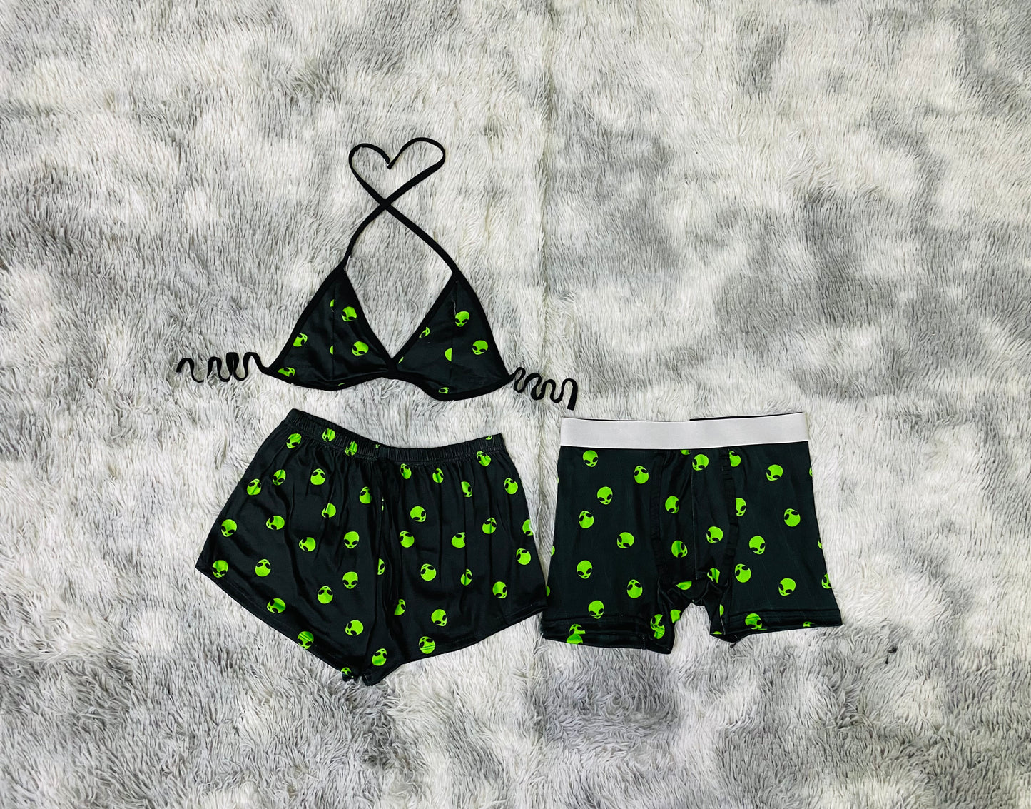 short con top y Bóxer  Ovnis