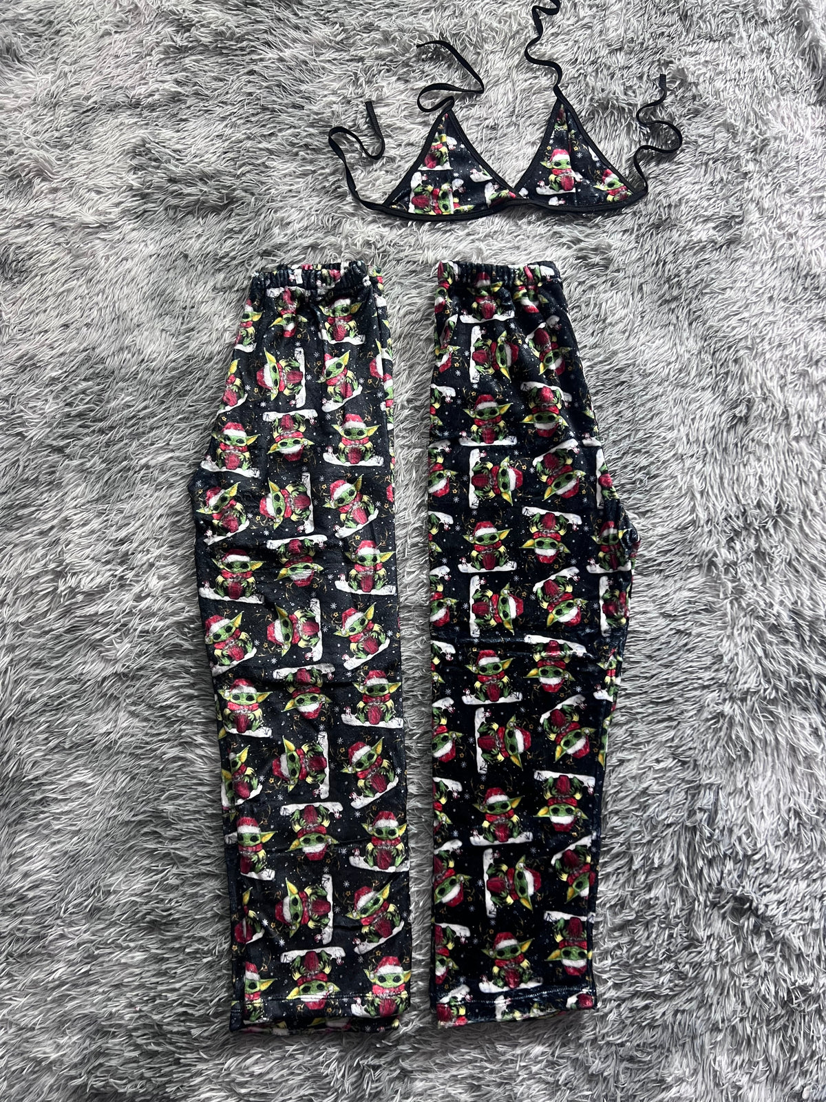 Baby Yoda Invierno Duo De Pijama Afelpada
