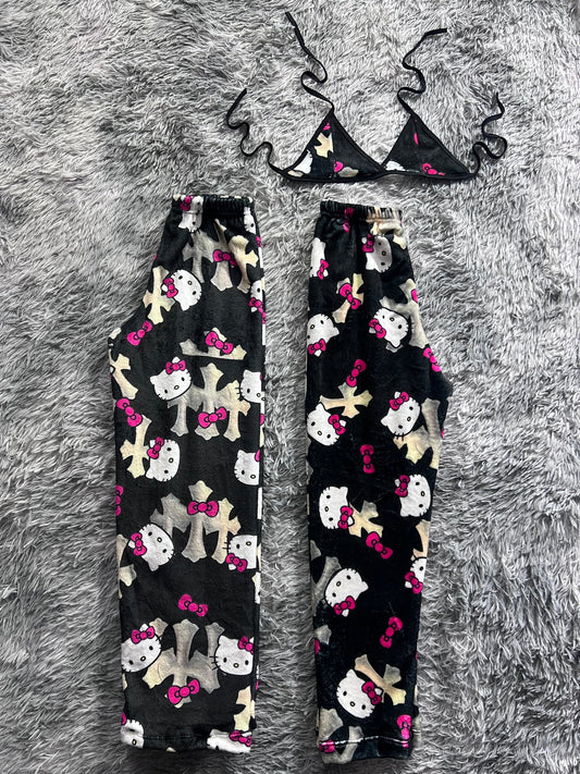 Hello Kitty X Cruz Duo De Pijama Afelpada
