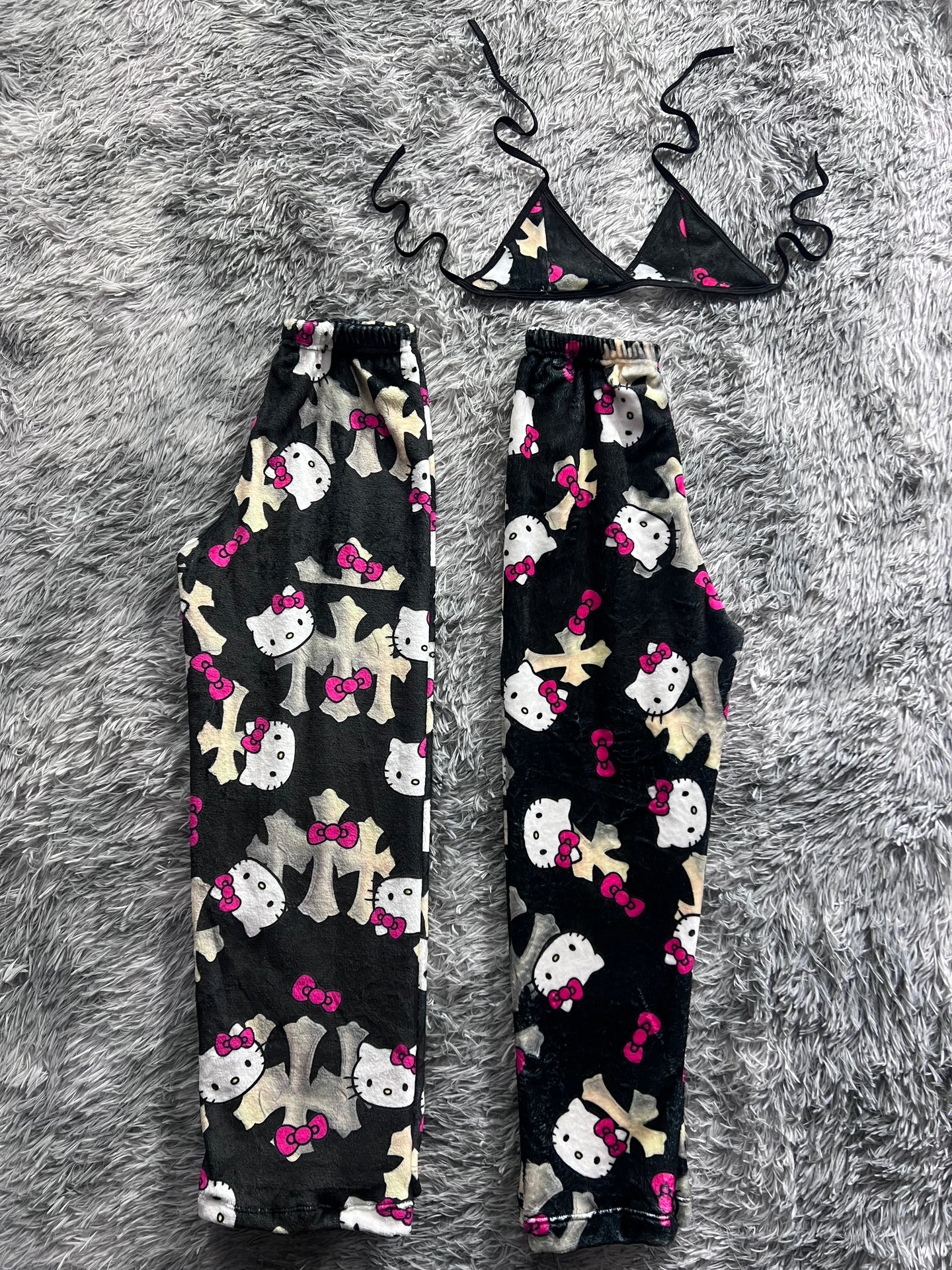 hello kitty x cruz Duo de Pijama Afelpada