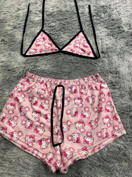 Hello Kitty Peluche Top Con Short Unitalla De Afelpado