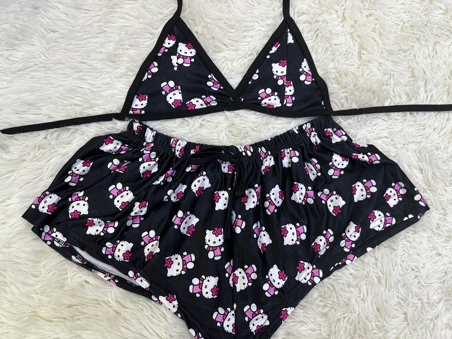 Hello Kitty Rosa duo short con top